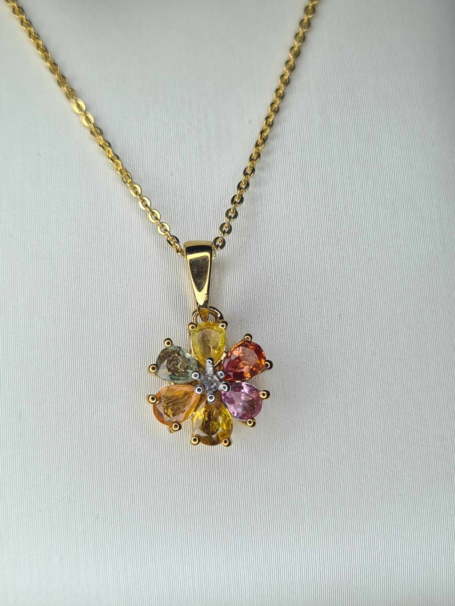 1.03ct Rainbow Sapphire and Natural Zircon Necklace in 18K Gold Overlay 925 Sterling Silver