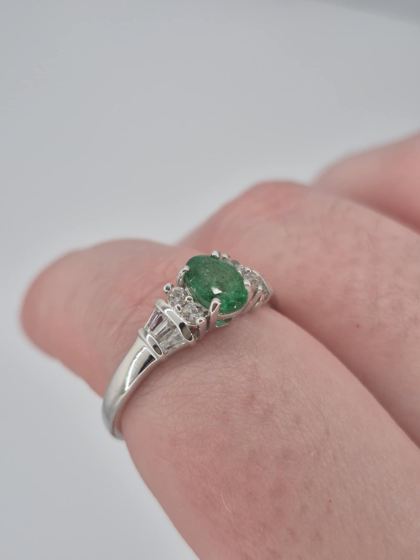 1.361ct AAEmerald & White Zircon Ring in Platinum Overlay 925 Sterling Silver SIZE T