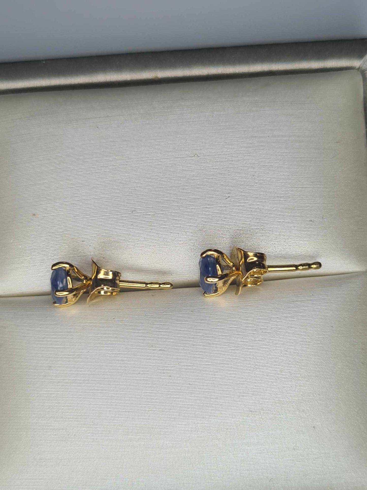 1.28ct Natural Himalayan Kyanite Solitaire Stud Earrings in 18K Gold Overlay 925 Sterling Silver