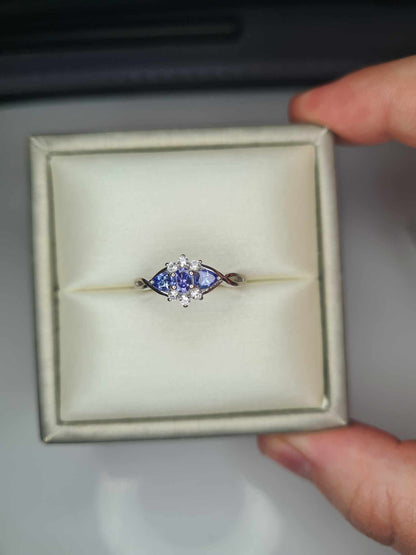 0.661ct Tanzanite &amp; White Zircon Three Stone Ring in Platinum Overlay 925 Sterling Silver SIZE L