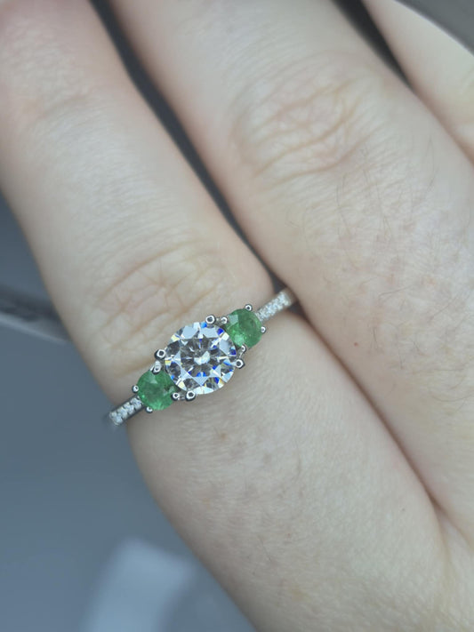 1.29 Ct. Moissanite & Gemfields Emerald trilogy Ring 925 Sterling Silver SIZE R