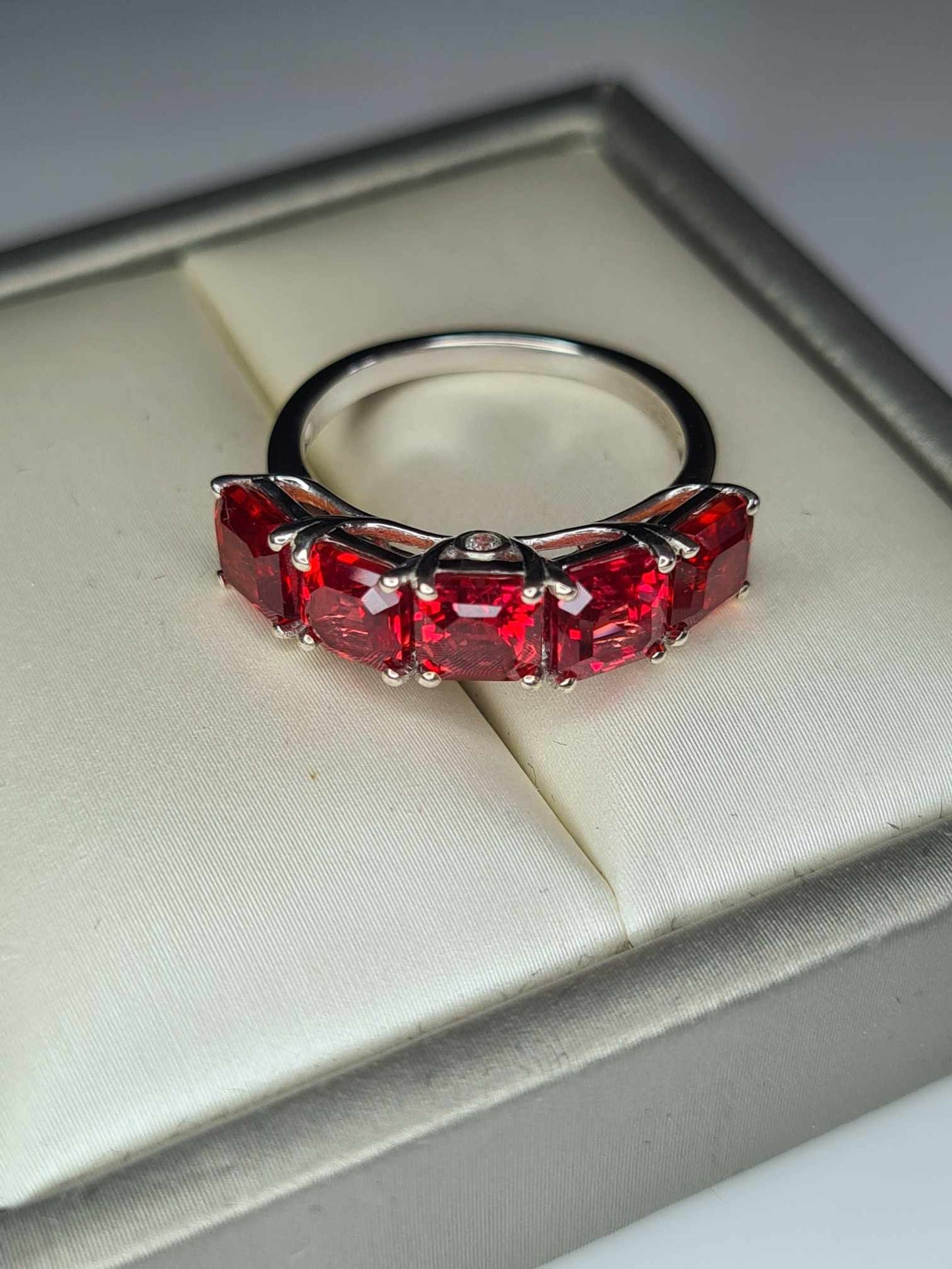 4.54ct Lab Created Padparadscha & Natural Zircon 7 Stone Ring in Platinum Overlay 925 Sterling Silver SIZES L,N