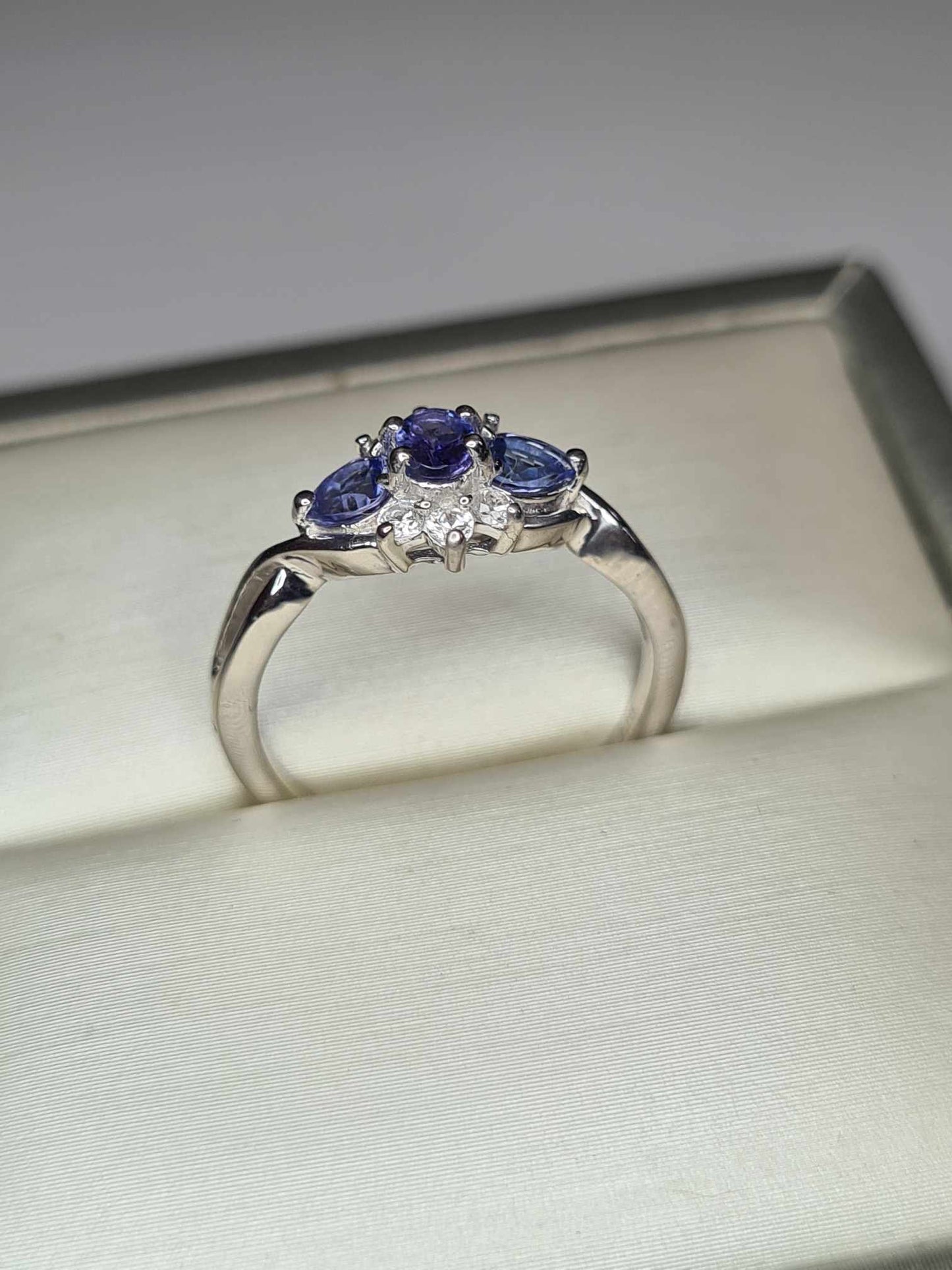 0.661ct Tanzanite &amp; White Zircon Three Stone Ring in Platinum Overlay 925 Sterling Silver SIZE L