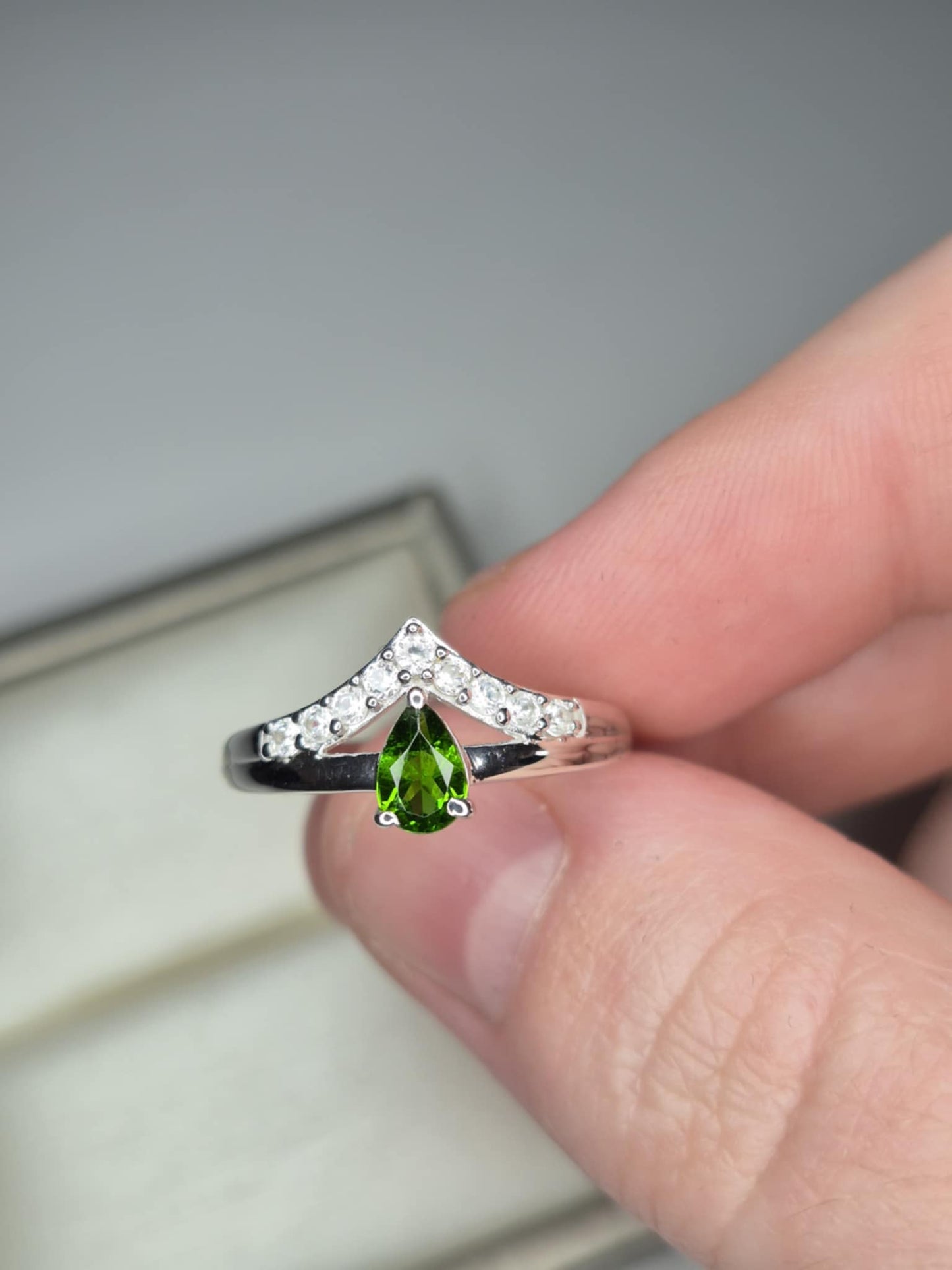 Natural Russian Diopside, Natural White Zircon Crown Ring in Rhodium Overlay 925 Sterling Silver SIZE N