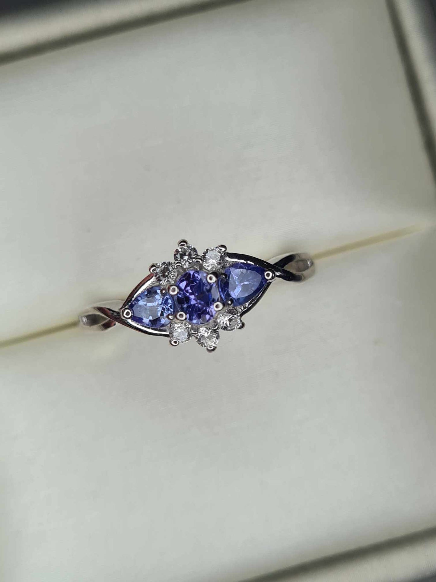 0.661ct Tanzanite &amp; White Zircon Three Stone Ring in Platinum Overlay 925 Sterling Silver SIZE L