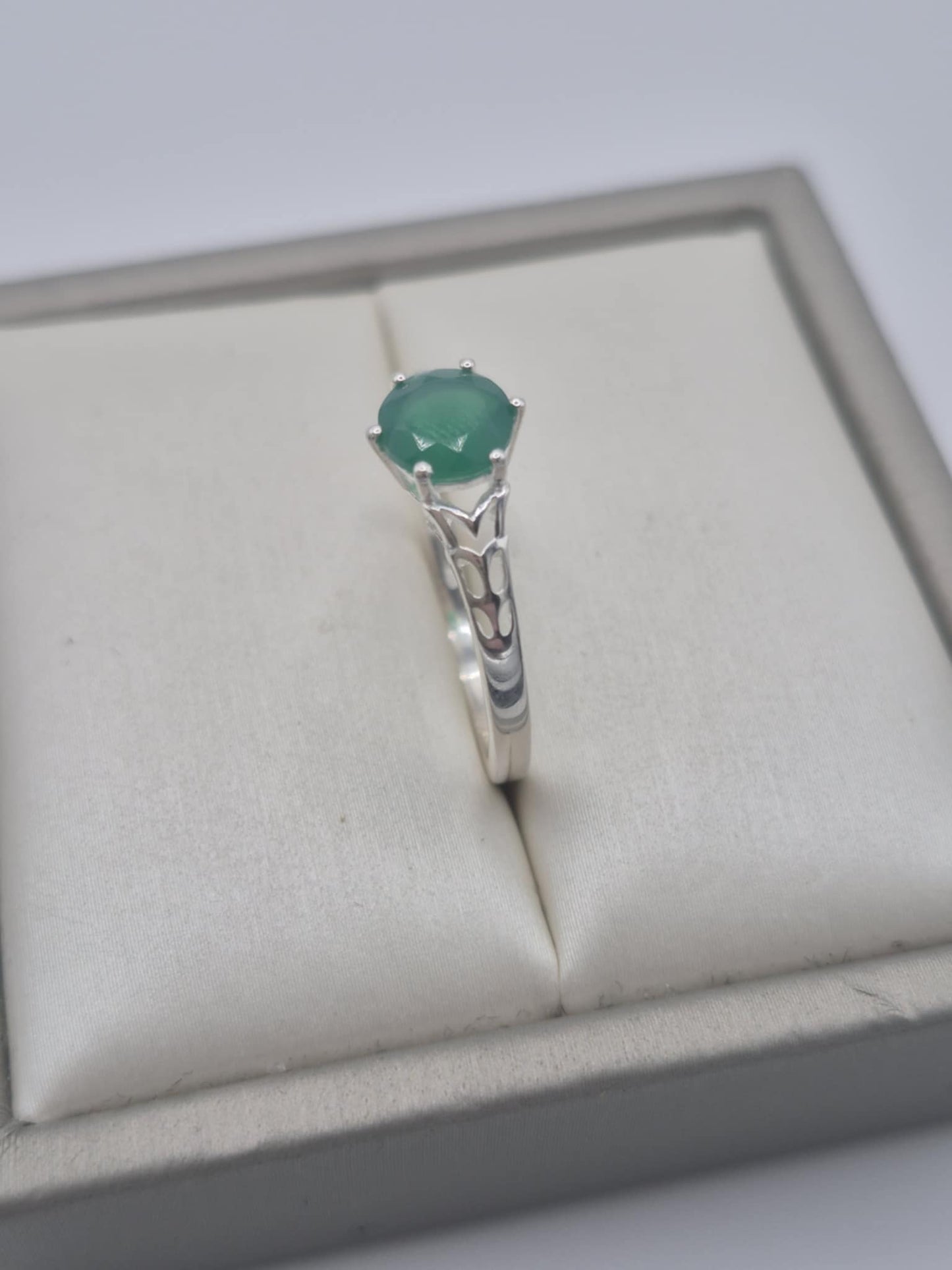 0.720ct Verde Onyx Solitaire Ring 925 Sterling Silver SIZES K, M