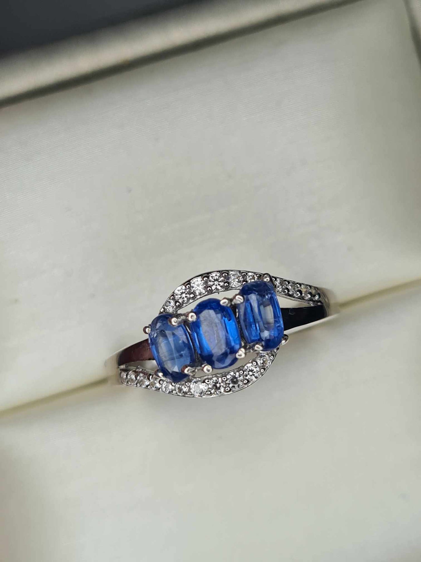 1.20 Ct. Natural Himalayan Kyanite & Natural Zircon Bypass Ring 925 sterling silver SIZE K