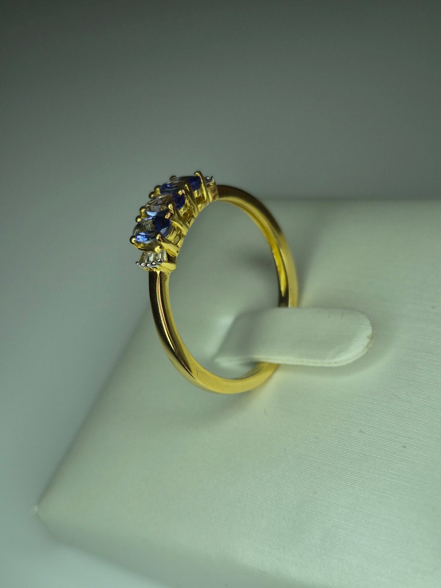Tanzanite & Natural Diamond Ring in 9K Gold overlay 925 sterling silver N,R,S