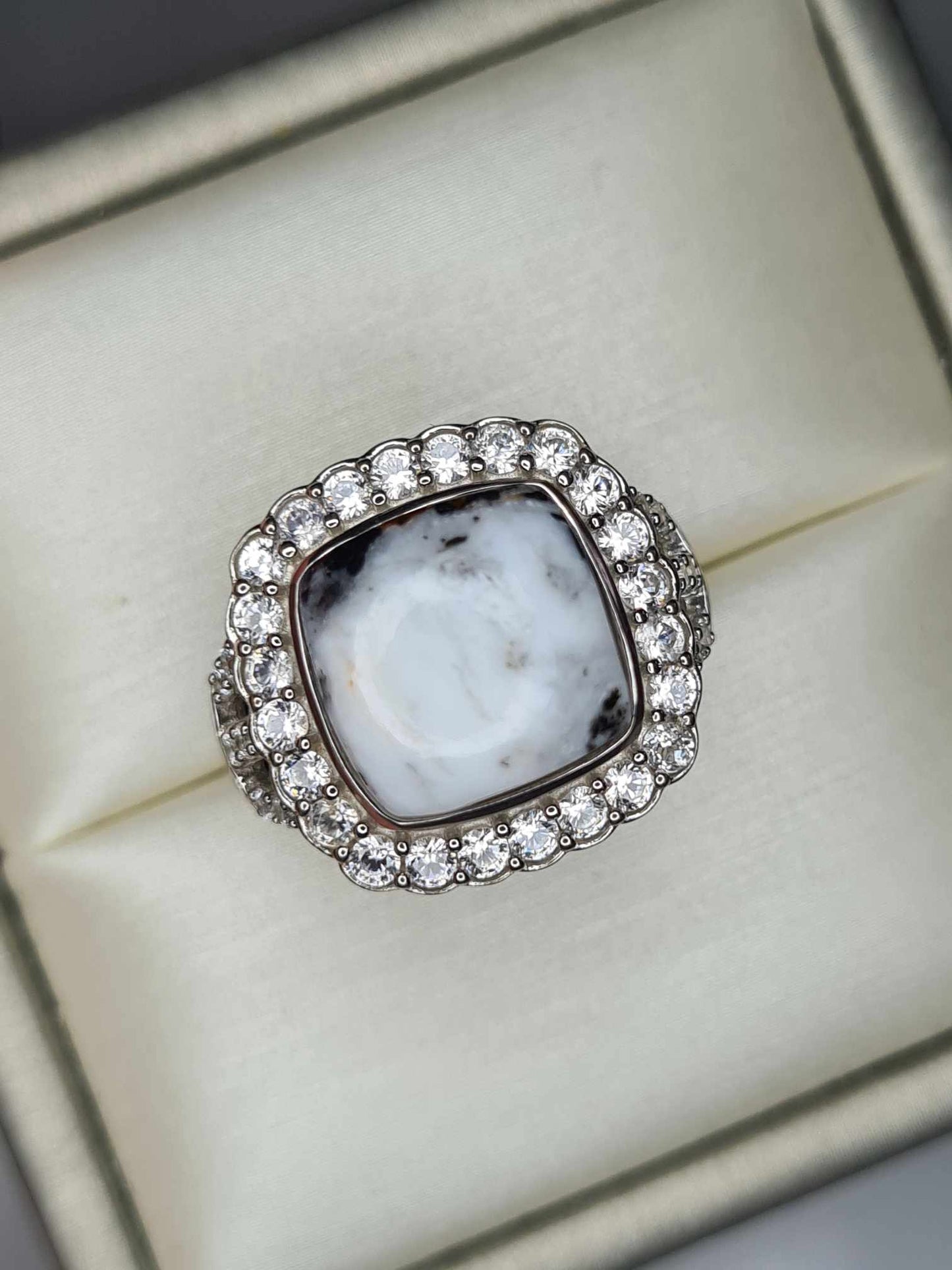 8.74ct White Buffalo and Natural Zircon Halo Ring in 925 Sterling silver SIZE M