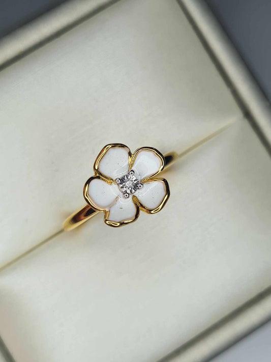White Diamond Flower Ring 925 Sterling Silver With Gold Overlay SIZE K