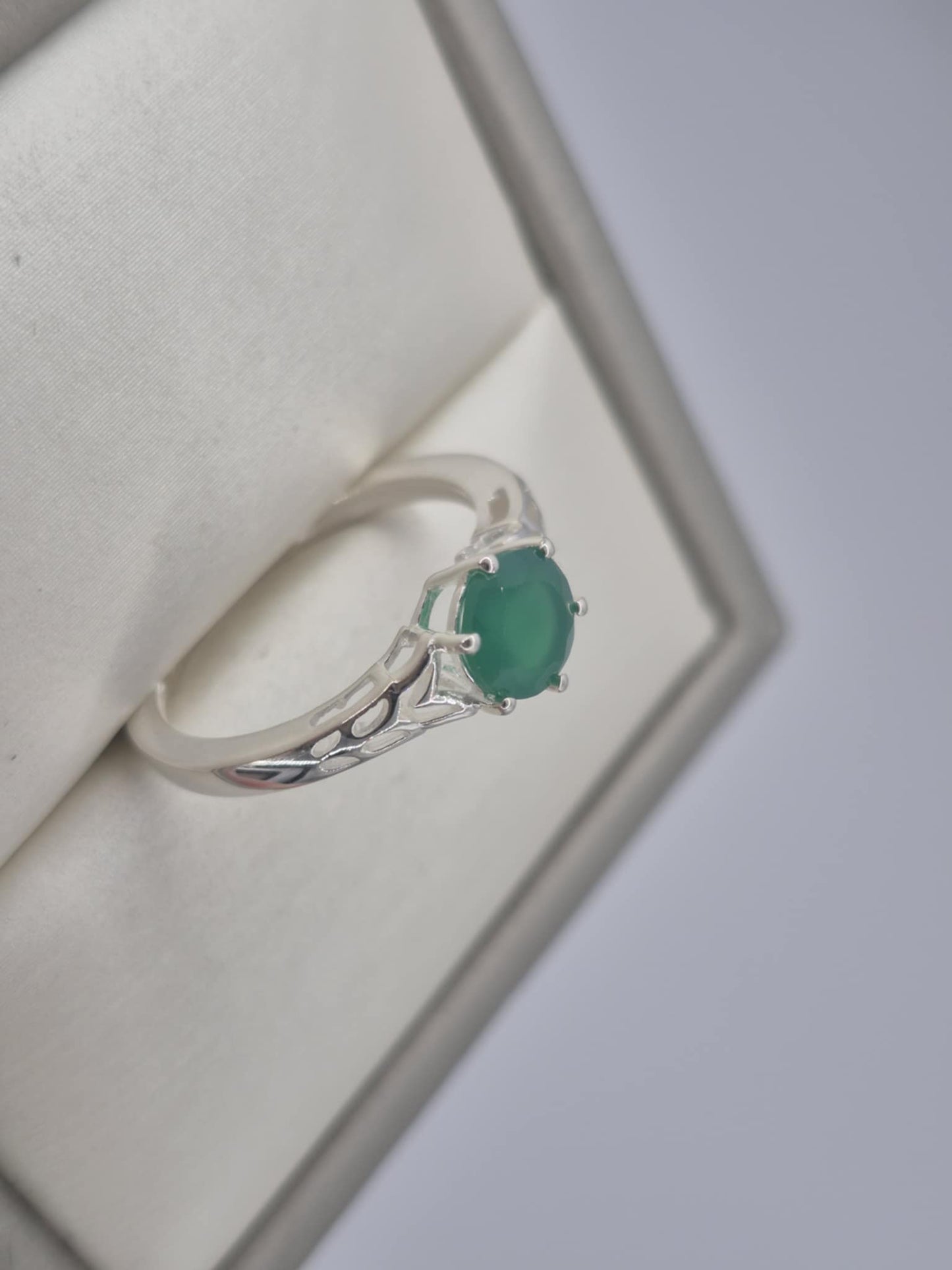 0.720ct Verde Onyx Solitaire Ring 925 Sterling Silver SIZES K, M