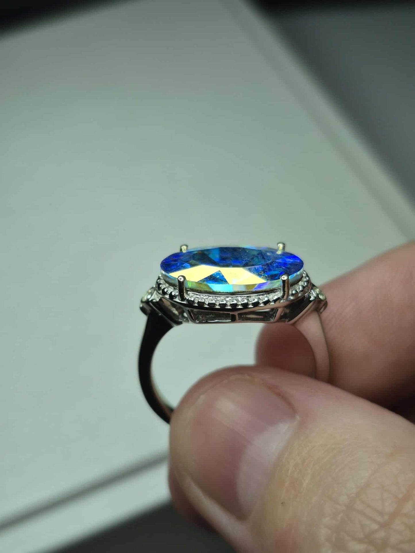2.66ct Aurora borealis Swarovski Crystal Ring 925 Sterling Silver SIZE M