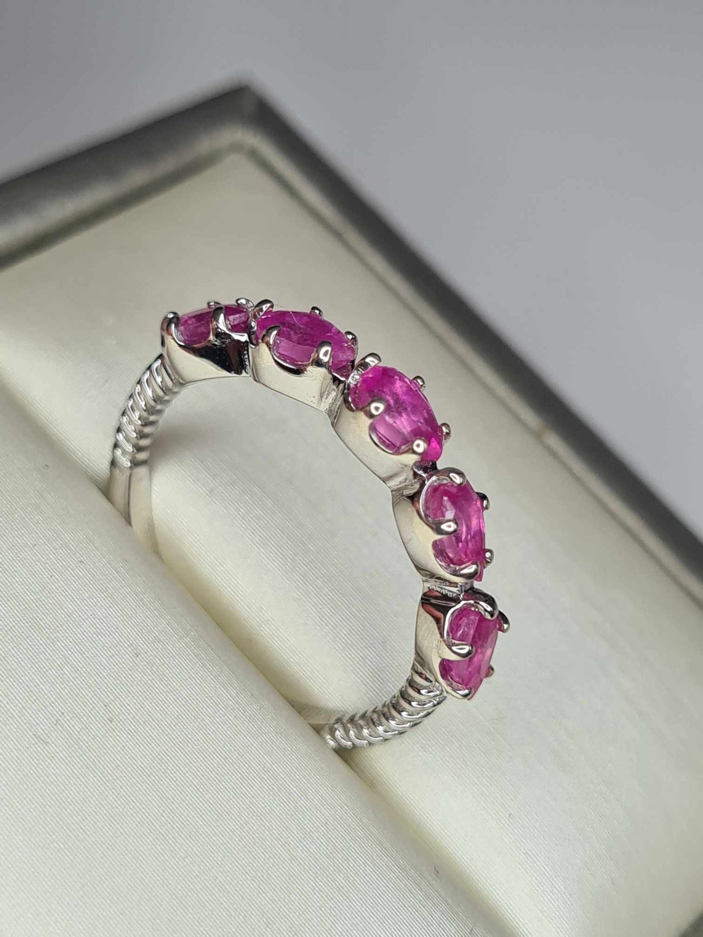 1.54ct Pink Sapphire 5 Stone Ring in Platinum Overlay 925 Sterling Silver