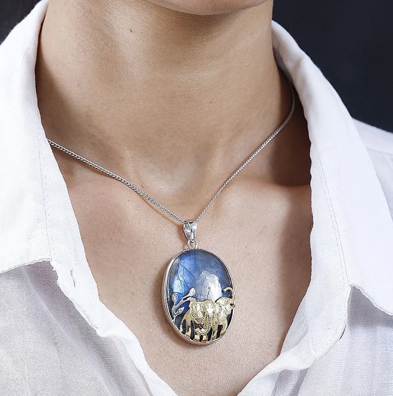 Hand Made 85.000ct. Labradorite Elephant Necklace 925 sterling silver