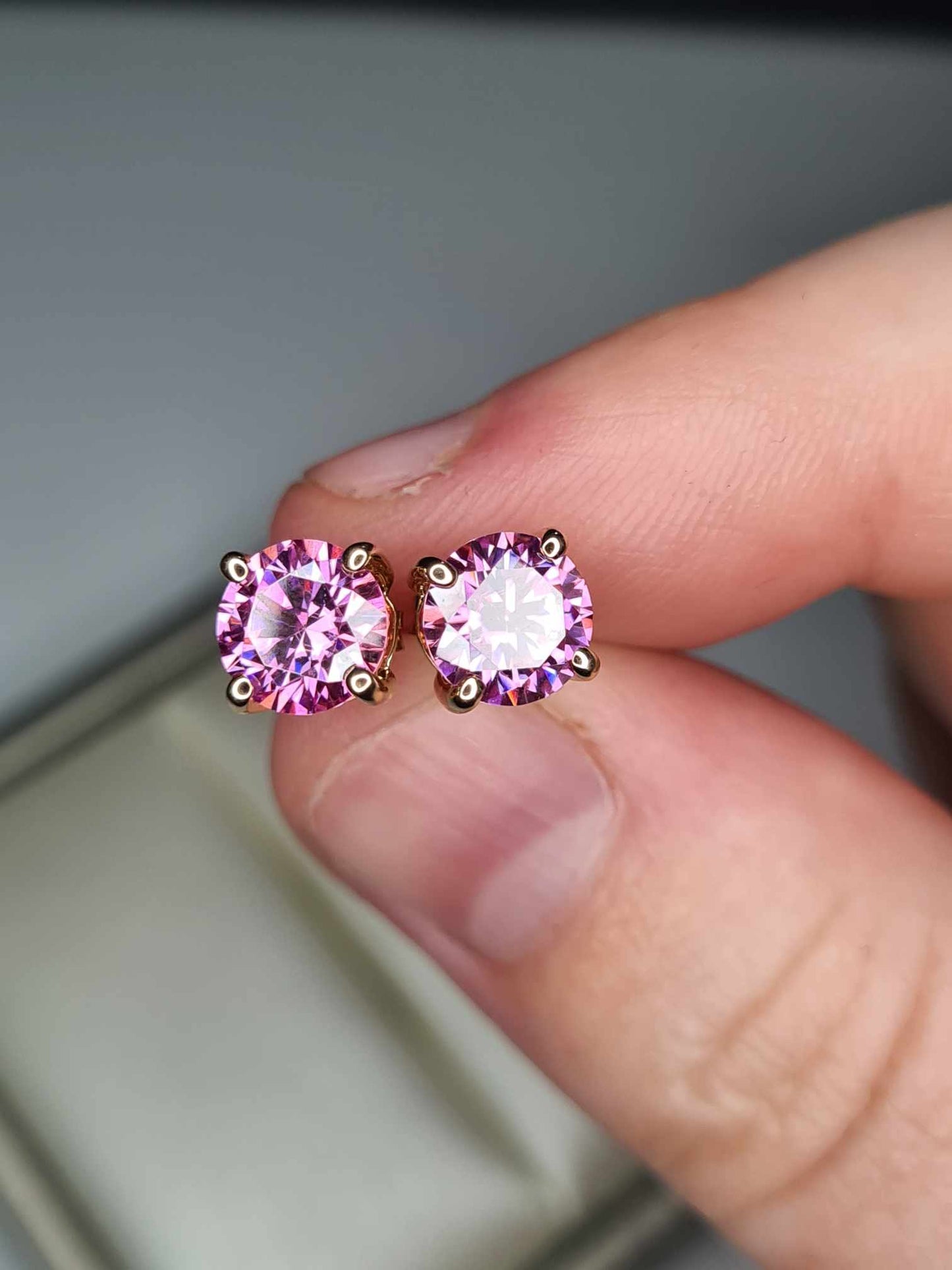 9k Rose Gold 2ct pink Moissanite Solitaire Stud Earrings