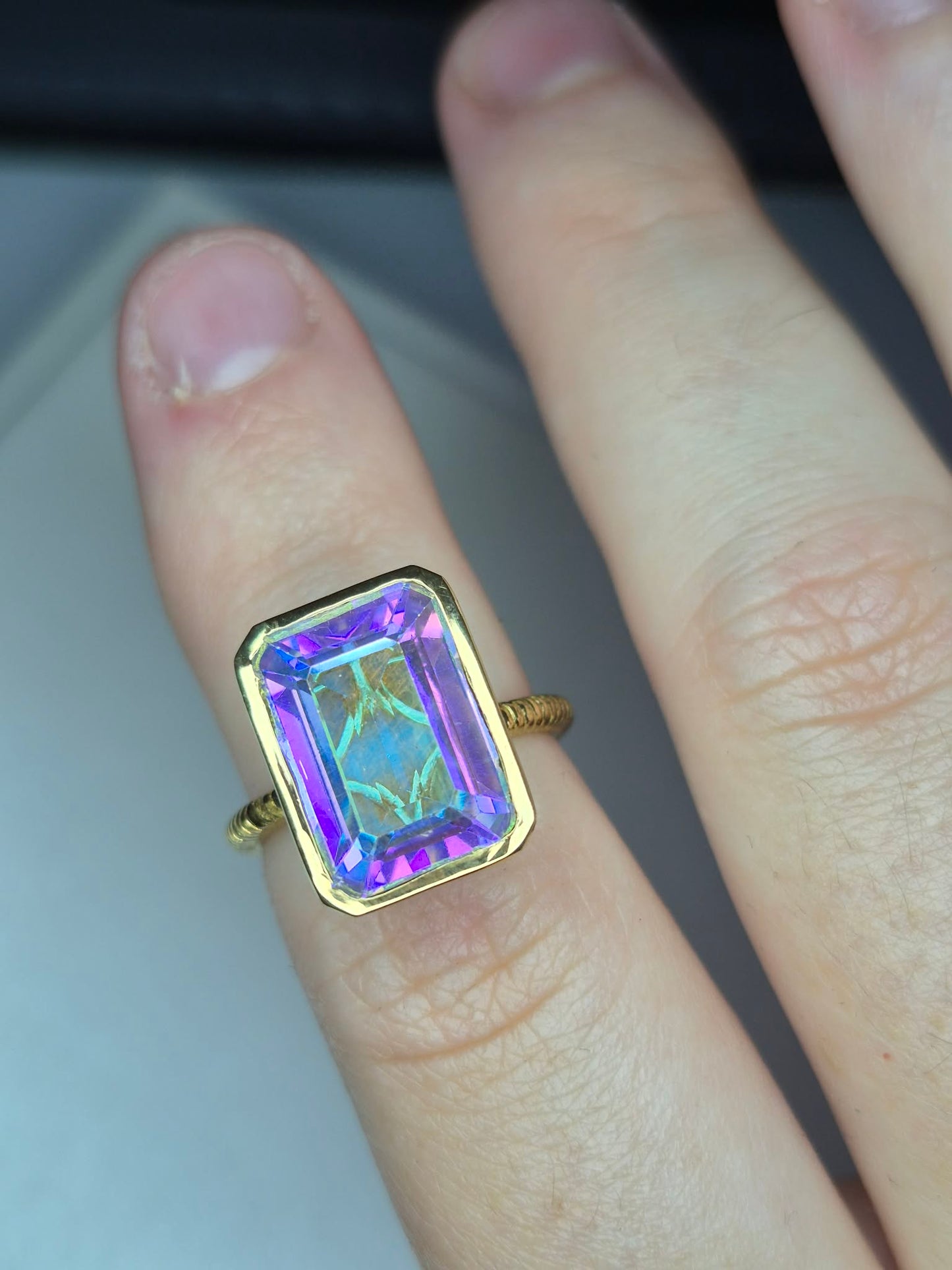 8.52ct Mercury Mystic Topaz Solitaire Ring in 18K Gold Plated 925 Sterling Silver SIZE L