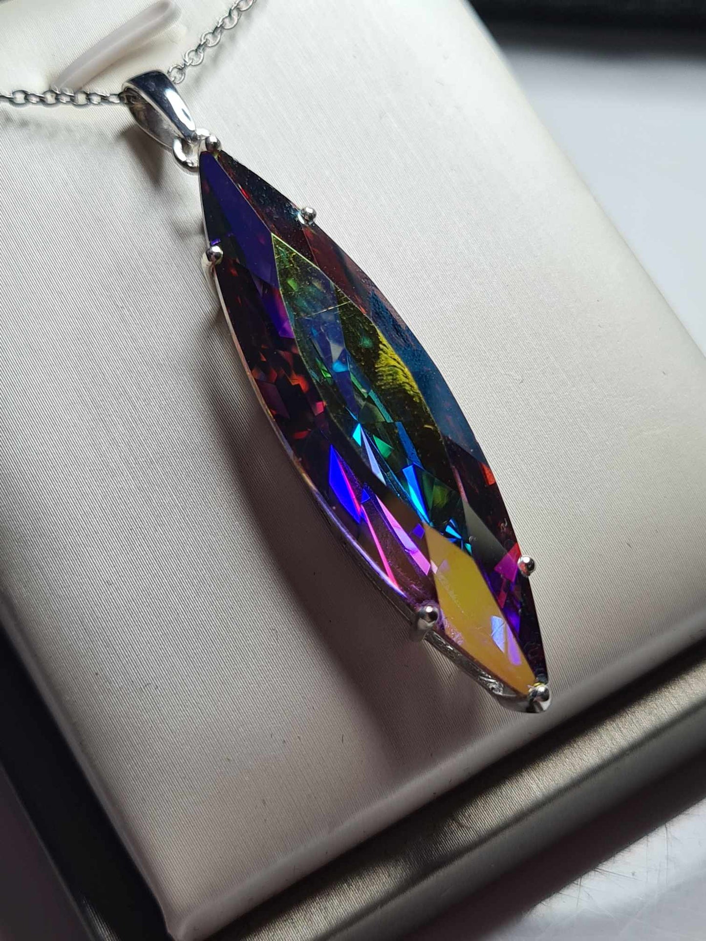 27.250 Ct. Swarovski Crystal Aurore Boreale Pendant 925 Sterling Silver