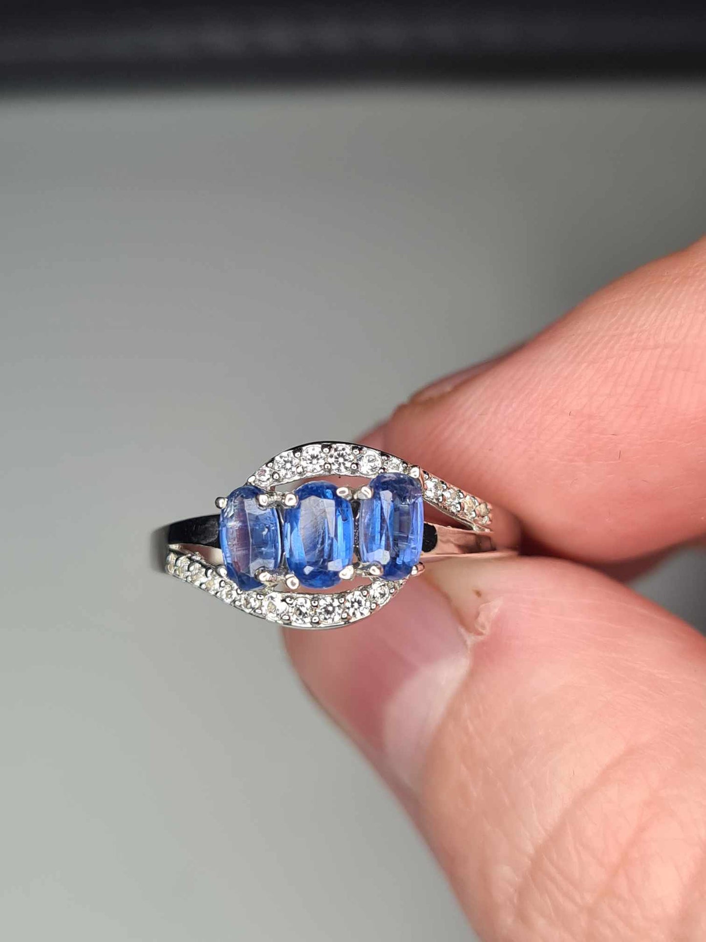 1.20 Ct. Natural Himalayan Kyanite & Natural Zircon Bypass Ring 925 sterling silver SIZE K