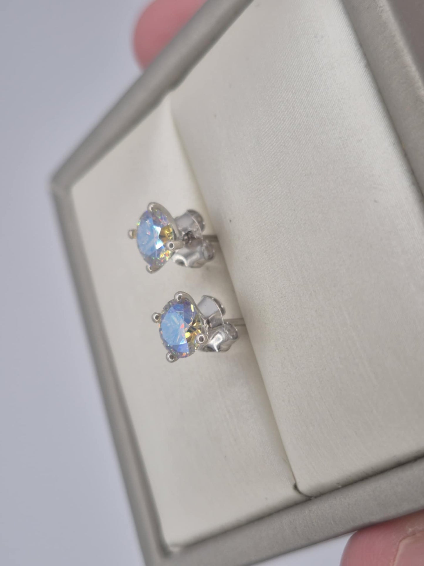 1.50ct Dichroic Luminous Moissanite Solitaire Stud Earrings in Rhodium Overlay 925 Sterling Silver