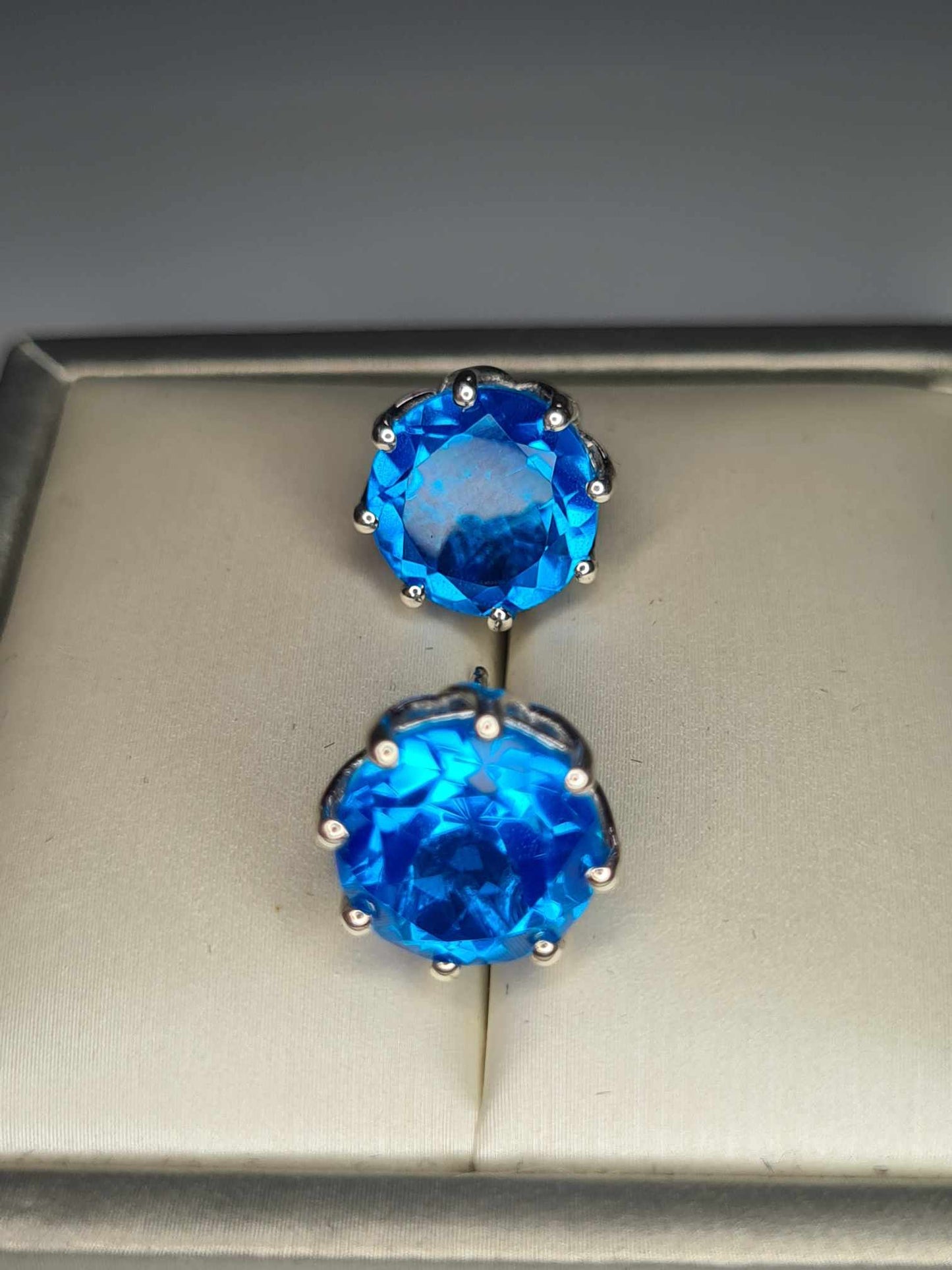 10.52 Ct Blue/Caribbean Quartz Solitaire Stud Earrings 925 Sterling Silver