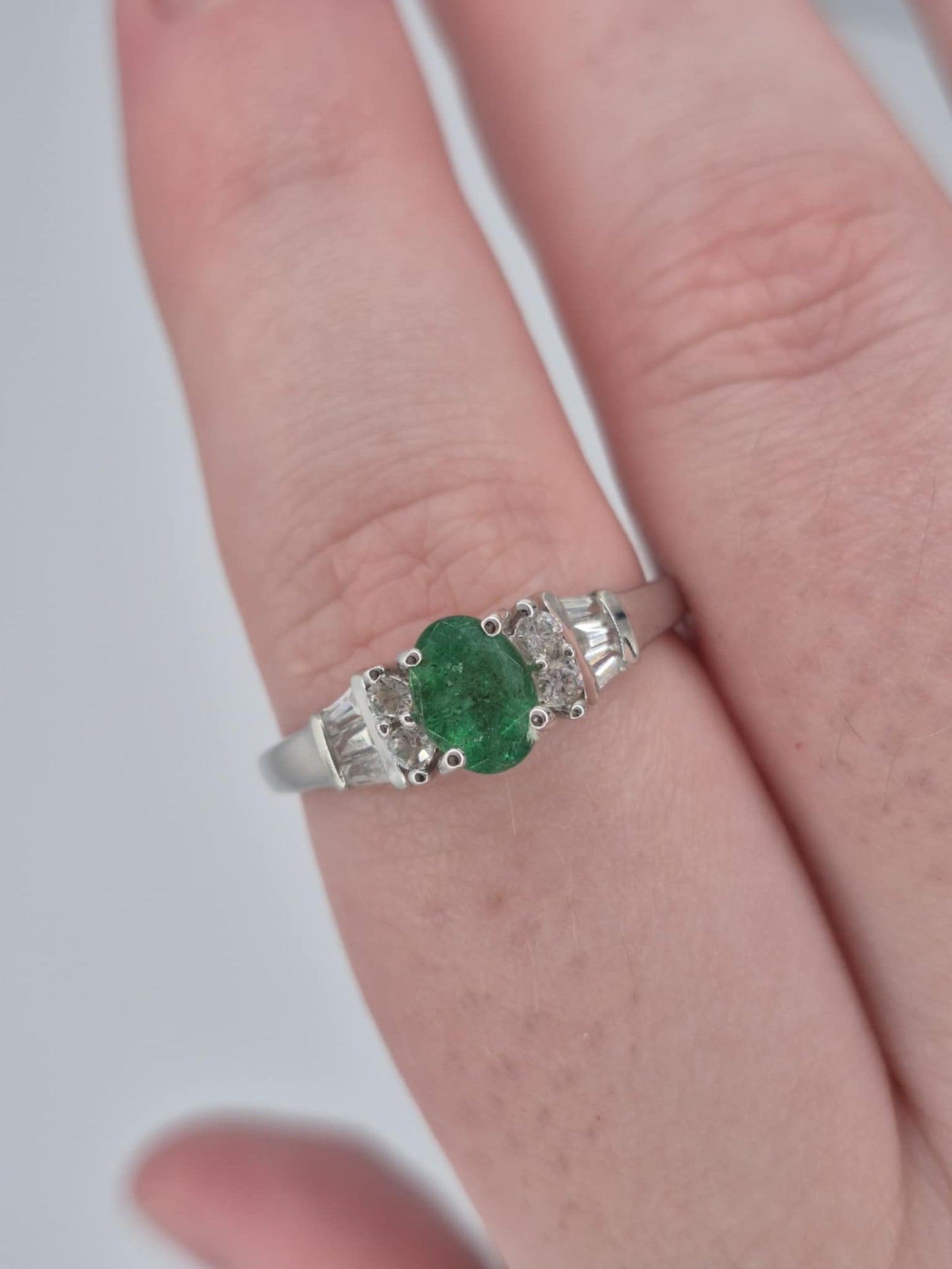 1.361ct AAEmerald & White Zircon Ring in Platinum Overlay 925 Sterling Silver SIZE T