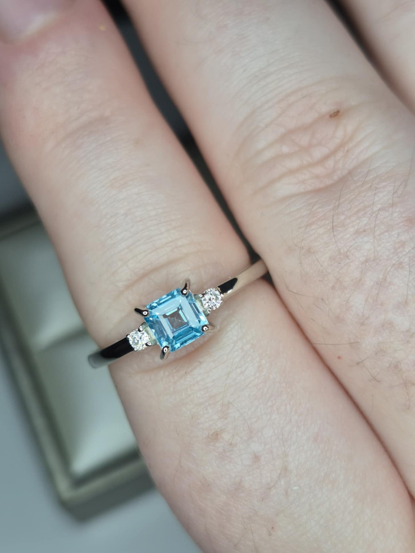 1.35ct Blue Zircon & Moissanite Ring in 925 Sterling Silver