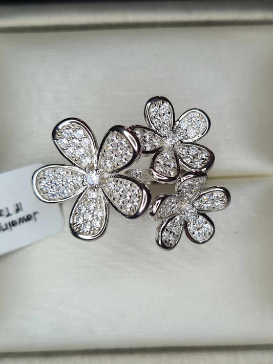 2.120ct Cubic Zirconia Floral Ring in Rhodium Overlay 925 Sterling Silver SIZE R