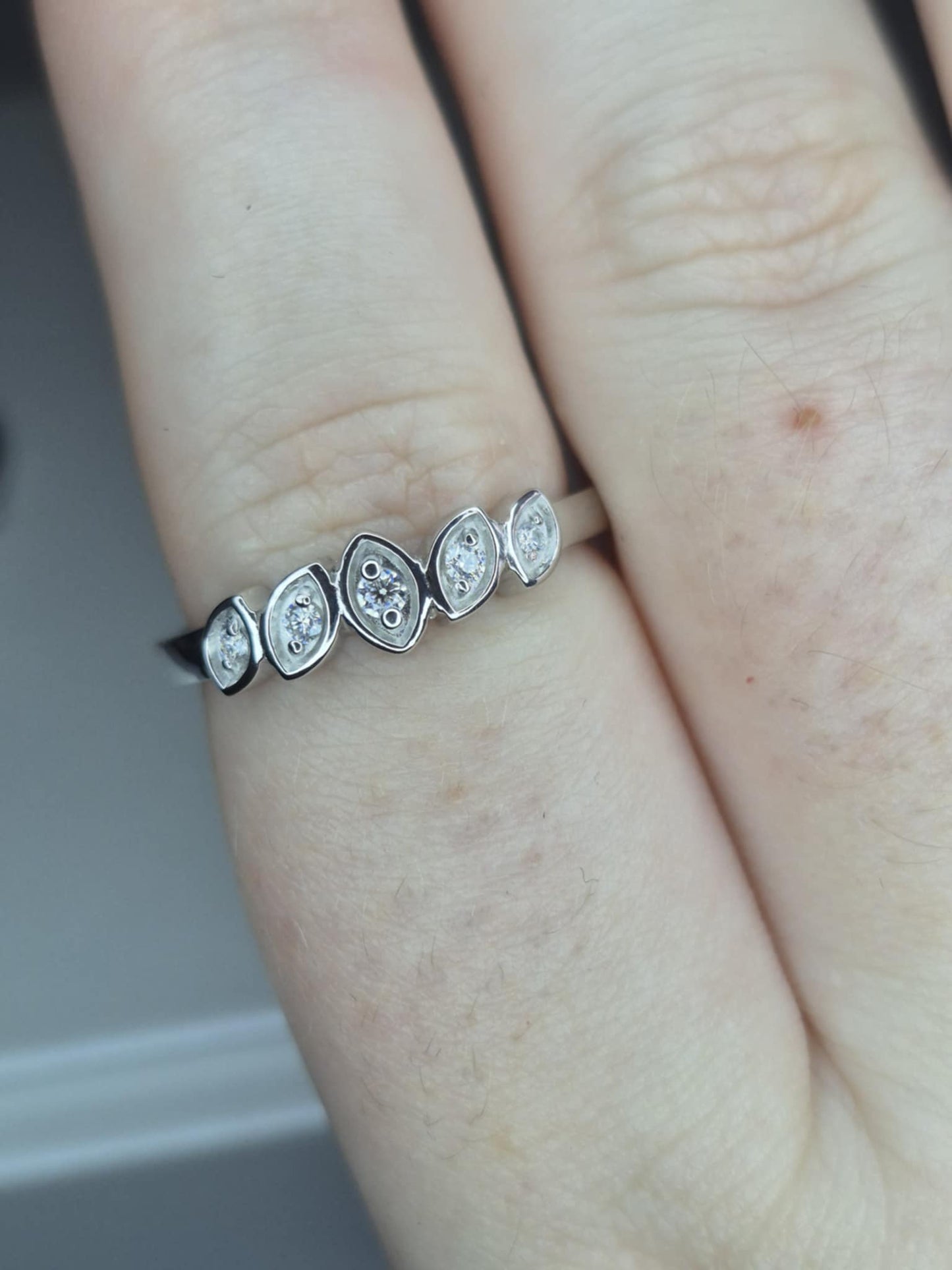 Set of 4 2.800ct Moissanite Rings in Rhodium Overlay925 Sterling Silver SIZE Q