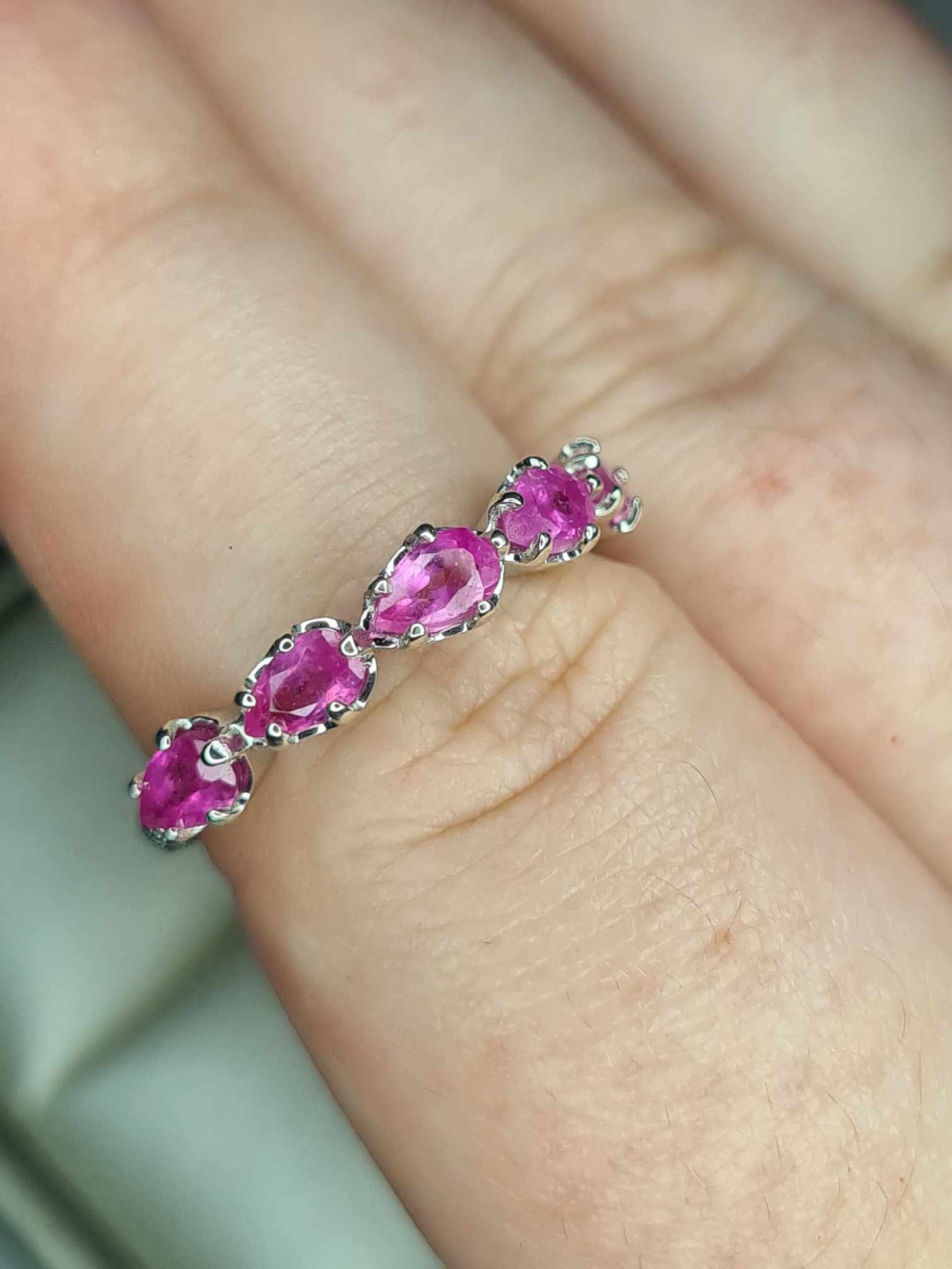 1.54ct Pink Sapphire 5 Stone Ring in Platinum Overlay 925 Sterling Silver