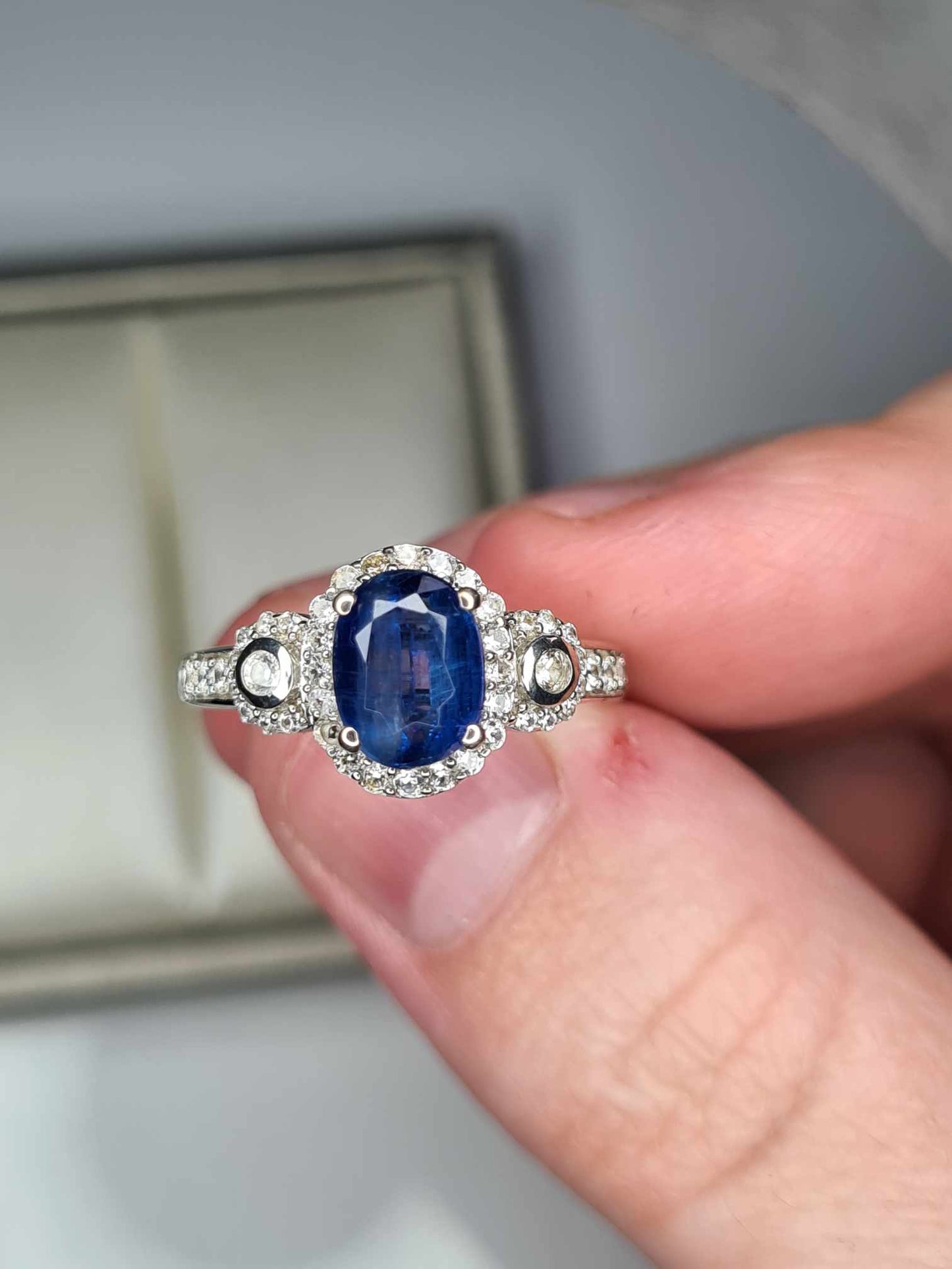 2.12 Ct Natural Himalayan Kyanite & Natural Zircon Ring in Platinum Overlay Sterling Silver SIZE L