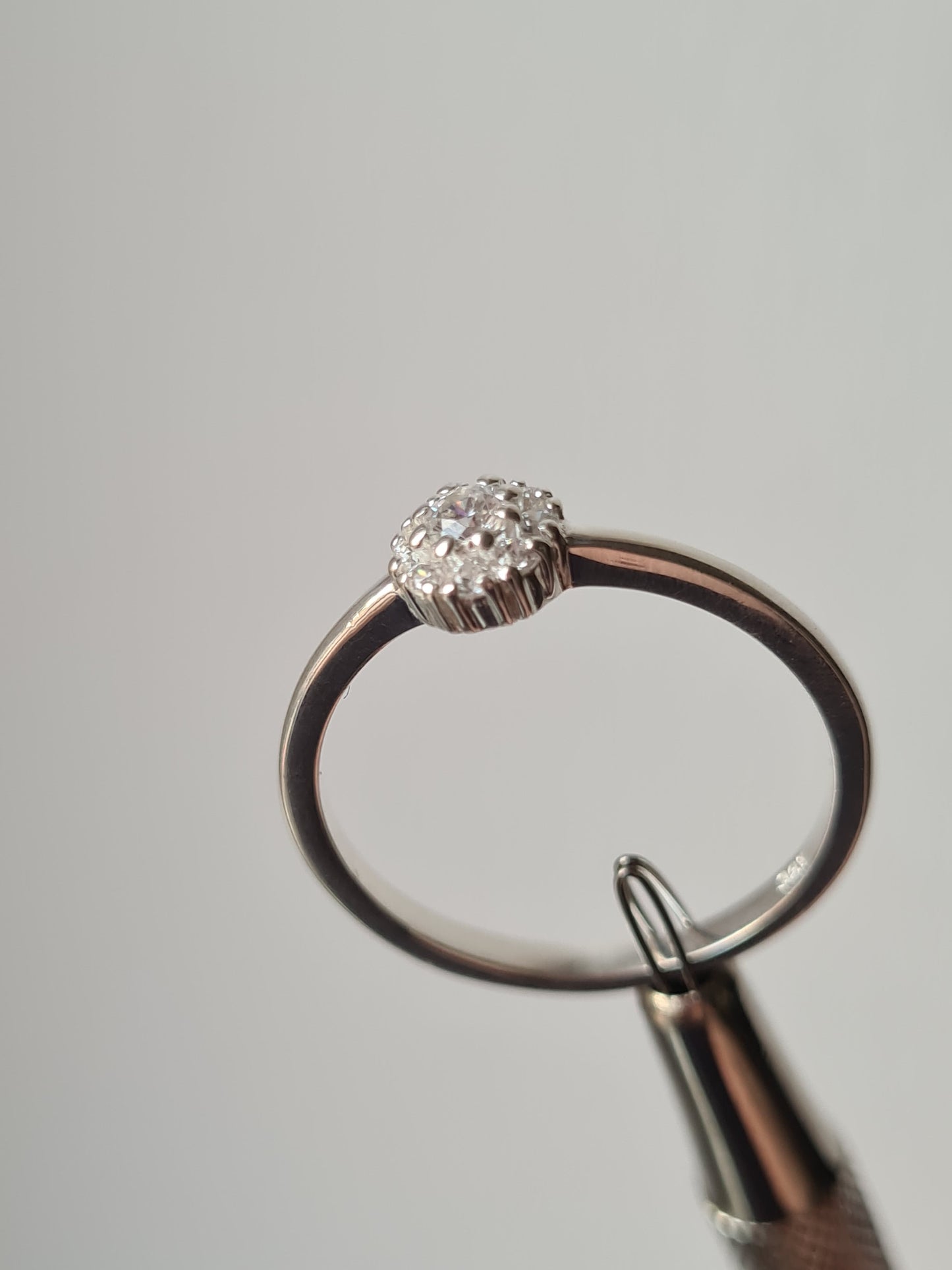 Swarovski Zirconia Small Floral Halo Ring 925 Sterling Silver SIZE T
