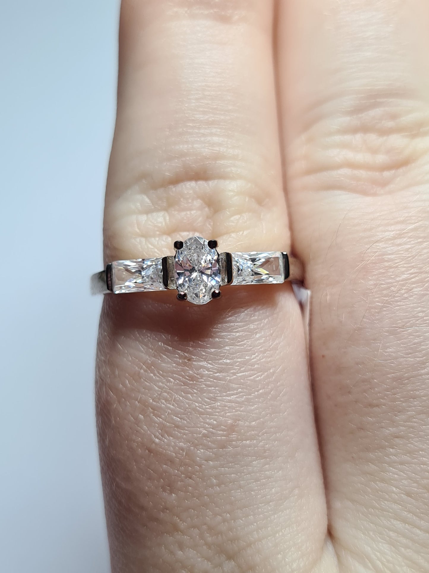 Swarovski Zirconia Trilogy Ring Sterling Silver SIZE Q