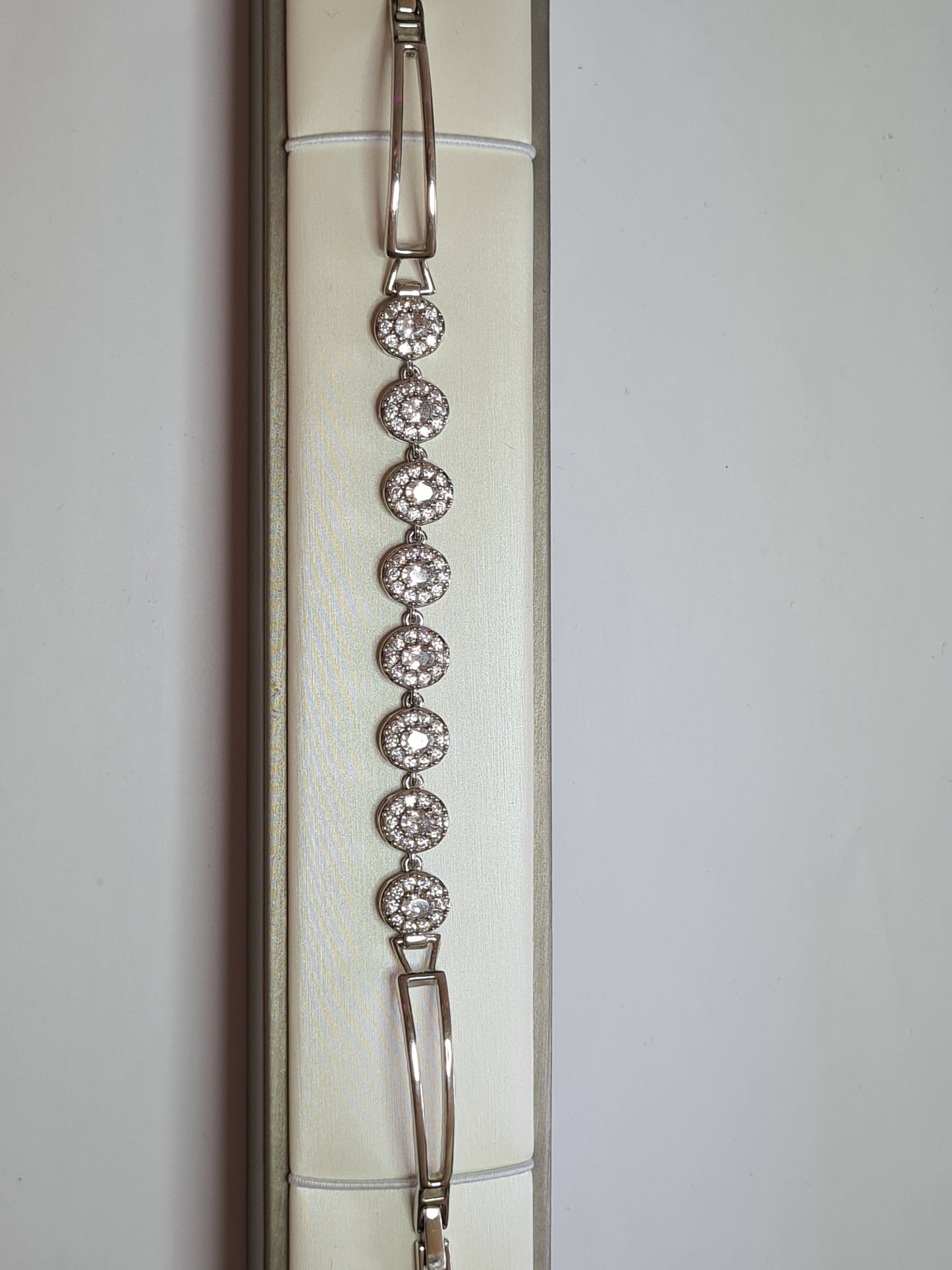 Swarovski Zirconia Halo Bracelet 925 Sterling Silver