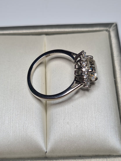 2.55ct Moissanite Halo Ring 925 sterling silver SIZE M