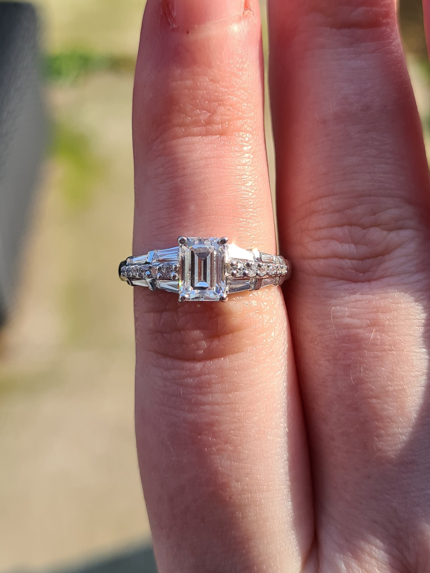 Swarovski Zirconia Octagon Cut With Detailed Shoulders SIZE O